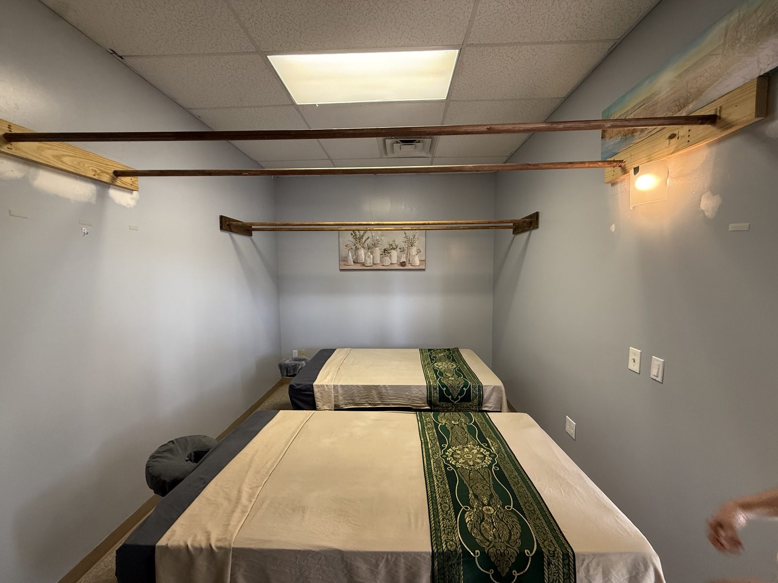 Deep tissue therapeutic massage